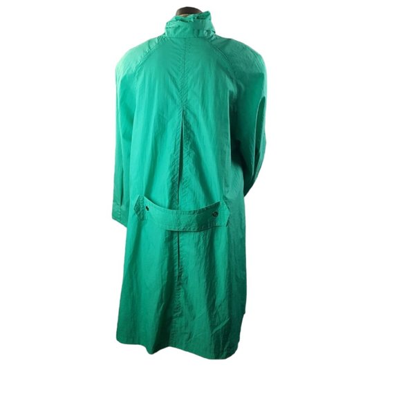 Incognito Women Lightweight Jacket or Windbreaker Green - Picture 8 of 10